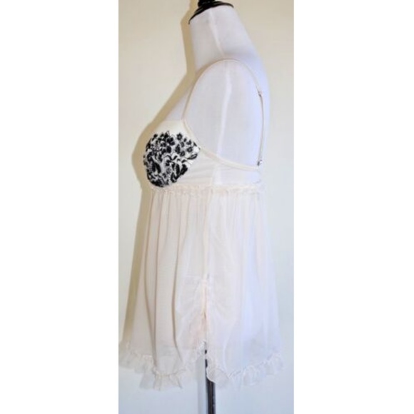 Victorias Secret Ivory Black Embroidered Babydoll - Picture 3 of 7